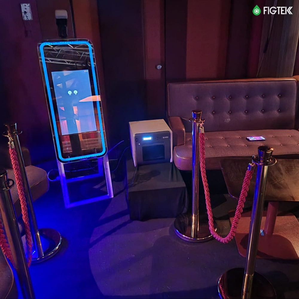 Buy Slim Lightweight Mirror Photo booth