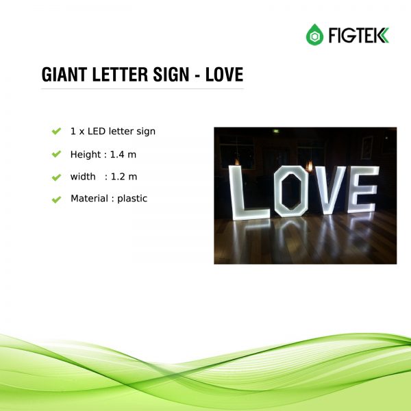 Giant Letter sign - LOVE